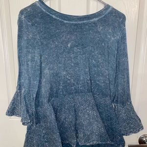 Cute flowy top do wear anytime!